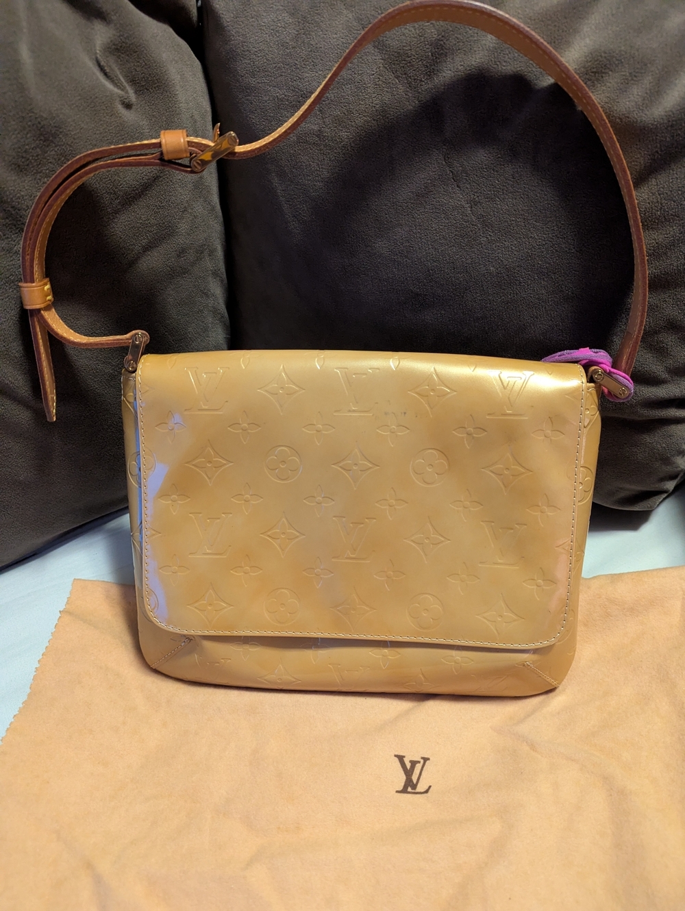 Louis Vuitton Thompson Street Shoulder Bag